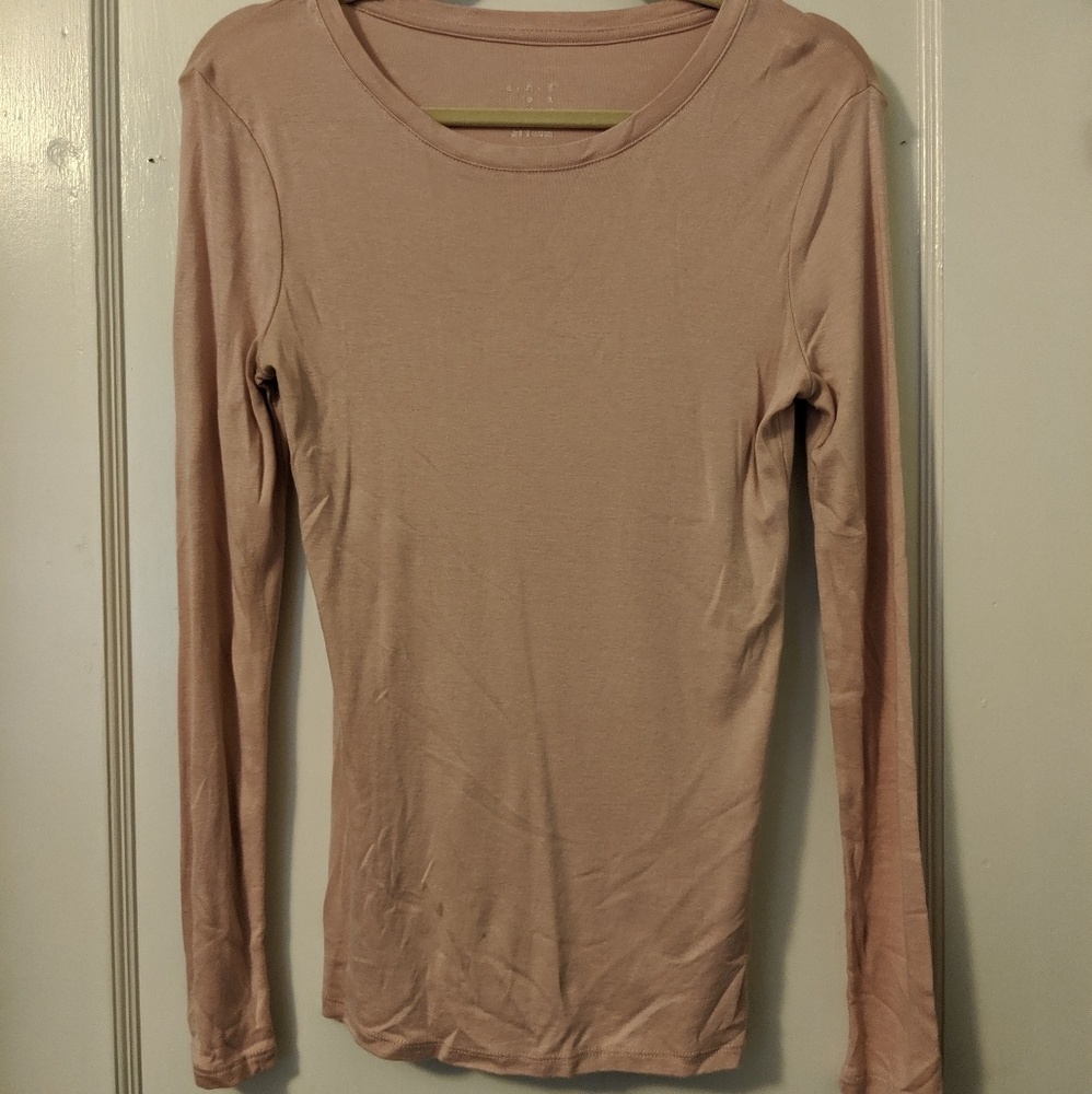 Soft pink top